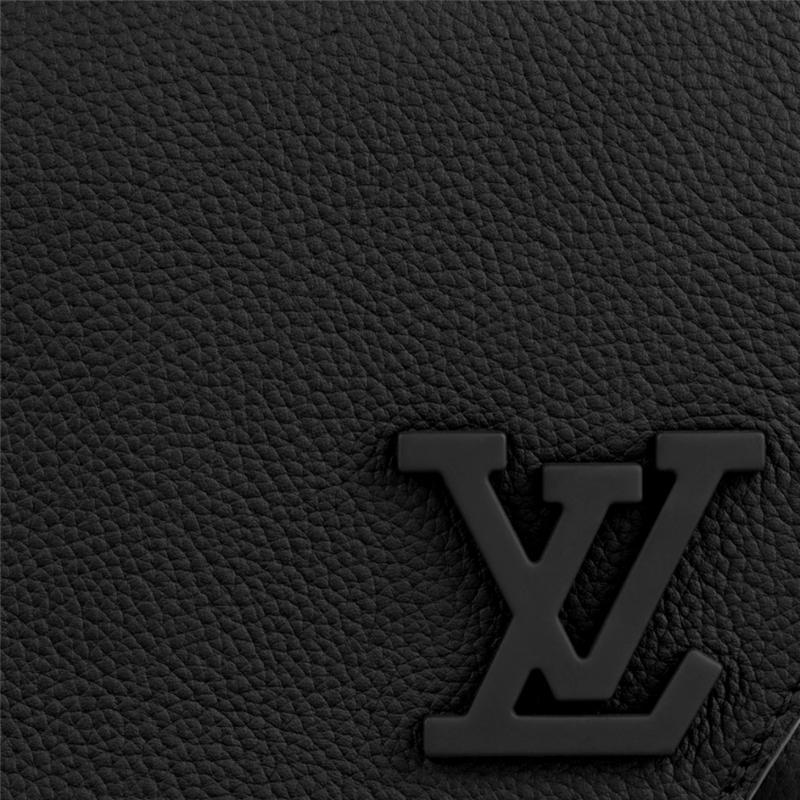 関税負担なし バムバッグ NV Ref:M57081
