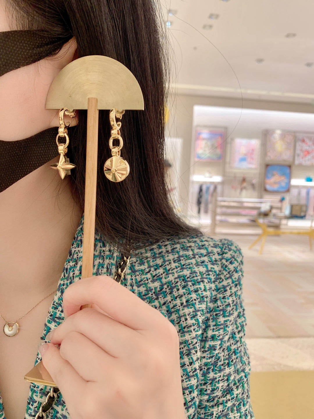 【関税負担なし・送料無料・代引可】 ピアス 未使用 箱付き