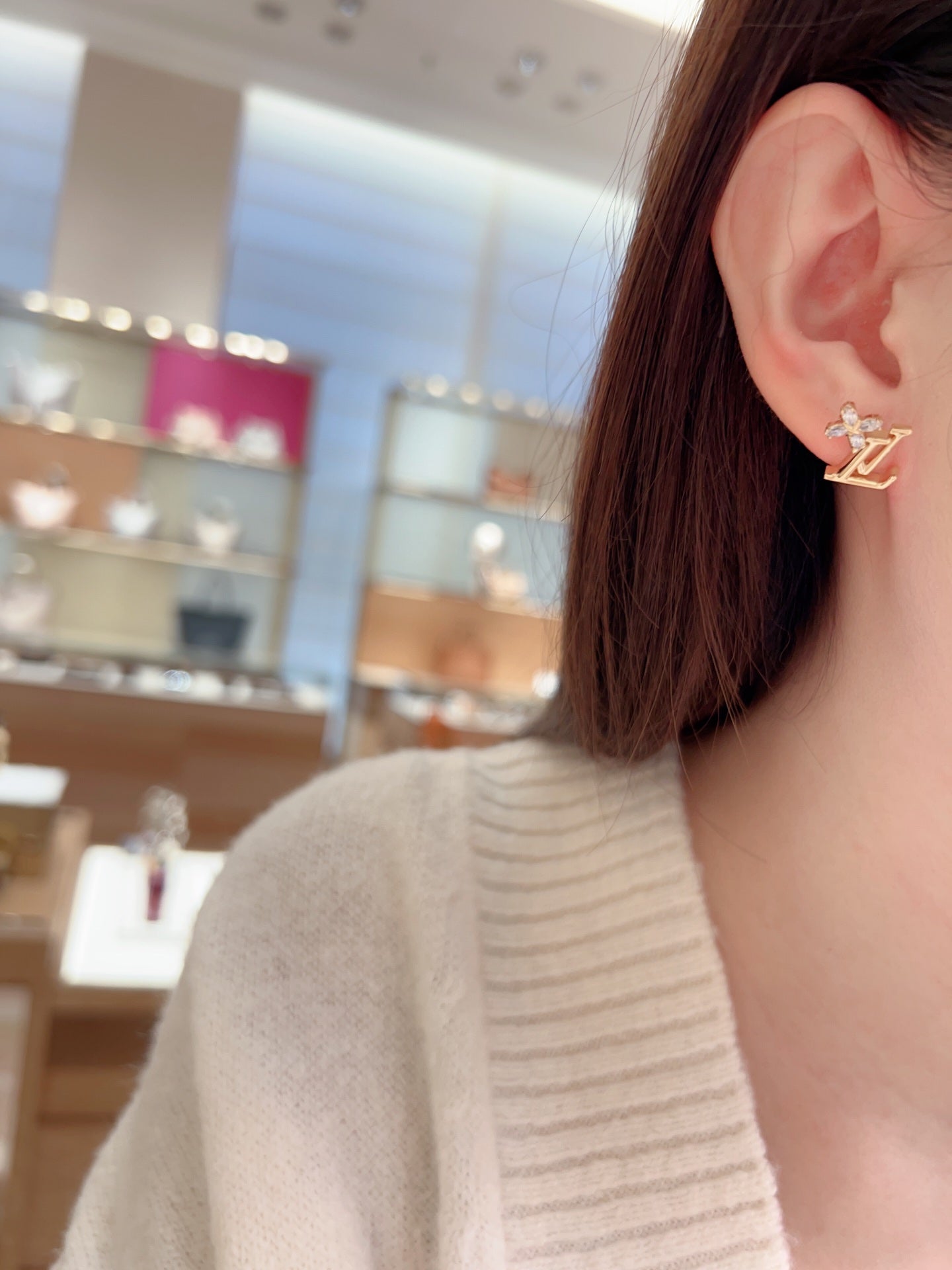 【関税負担なし・送料無料・代引可】 ピアス 未使用 箱付き