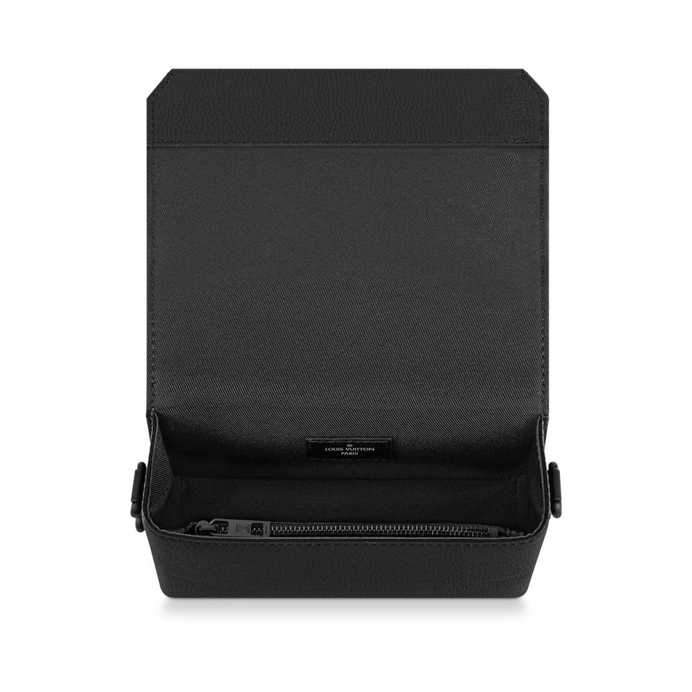 【2025】 【残り僅か】関税負担なし ウエアラブルウォレット ショルダー M82085M82086 17.3 x 12 x 7 cm