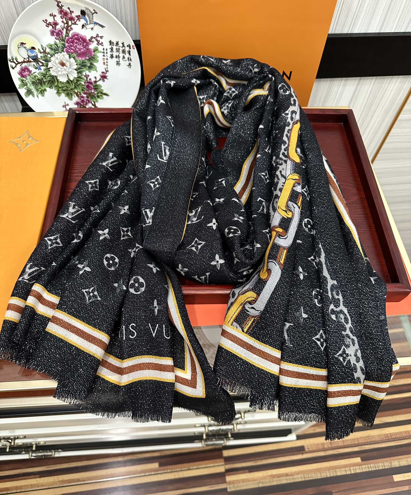 【 関税負担なし 本物保証】 スカーフ 100*200cm 241107
