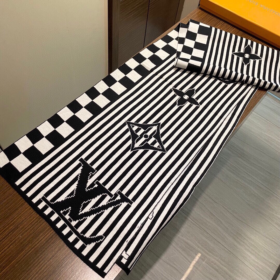 【 関税負担なし 本物保証】 スカーフ 30*180cm 241107